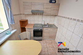 ul. Rydza-Śmigłego z widokiem na zieleń